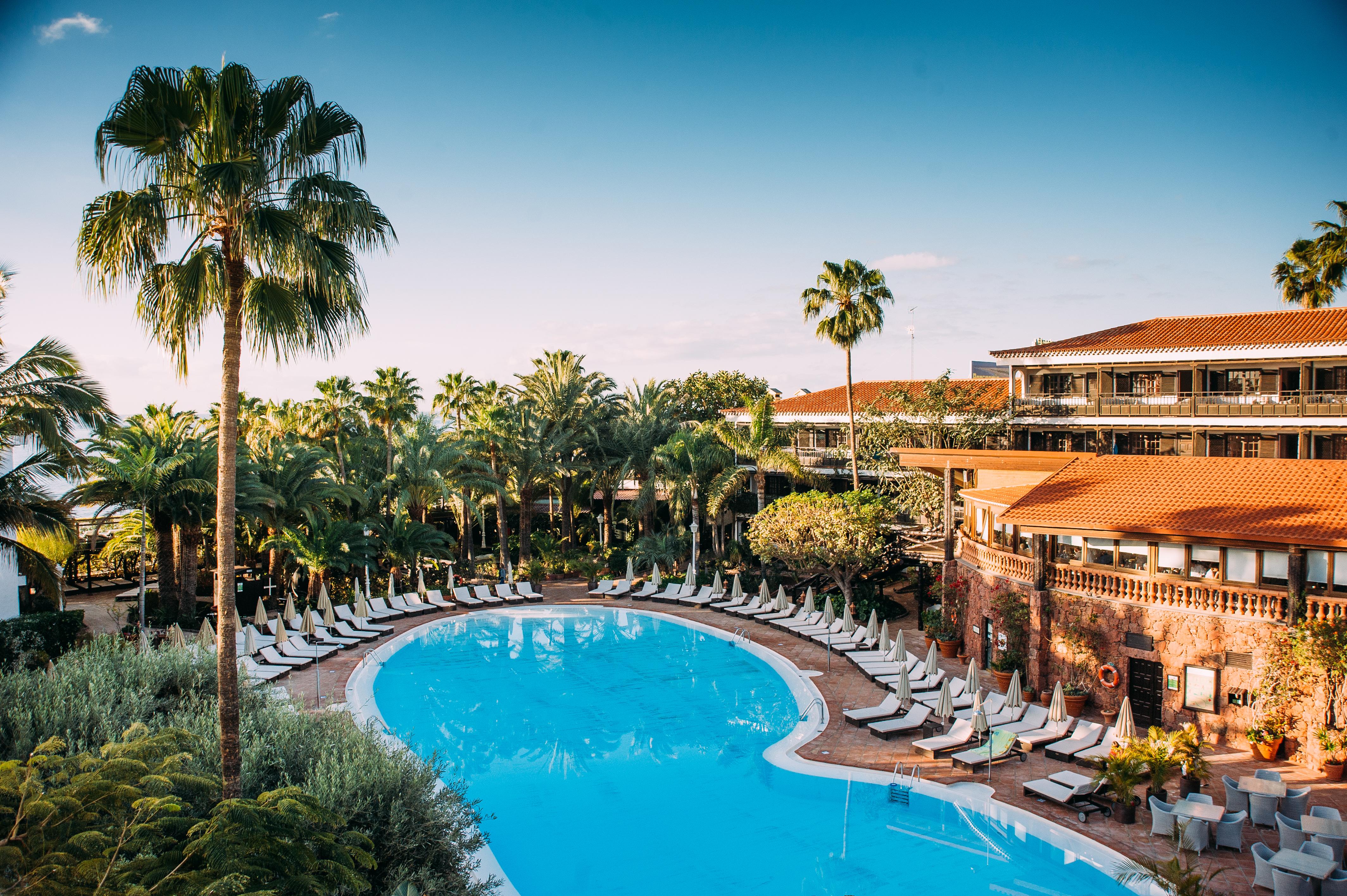 Hotel Parque Tropical 普拉亚戴尔雷安格莱斯 外观 照片