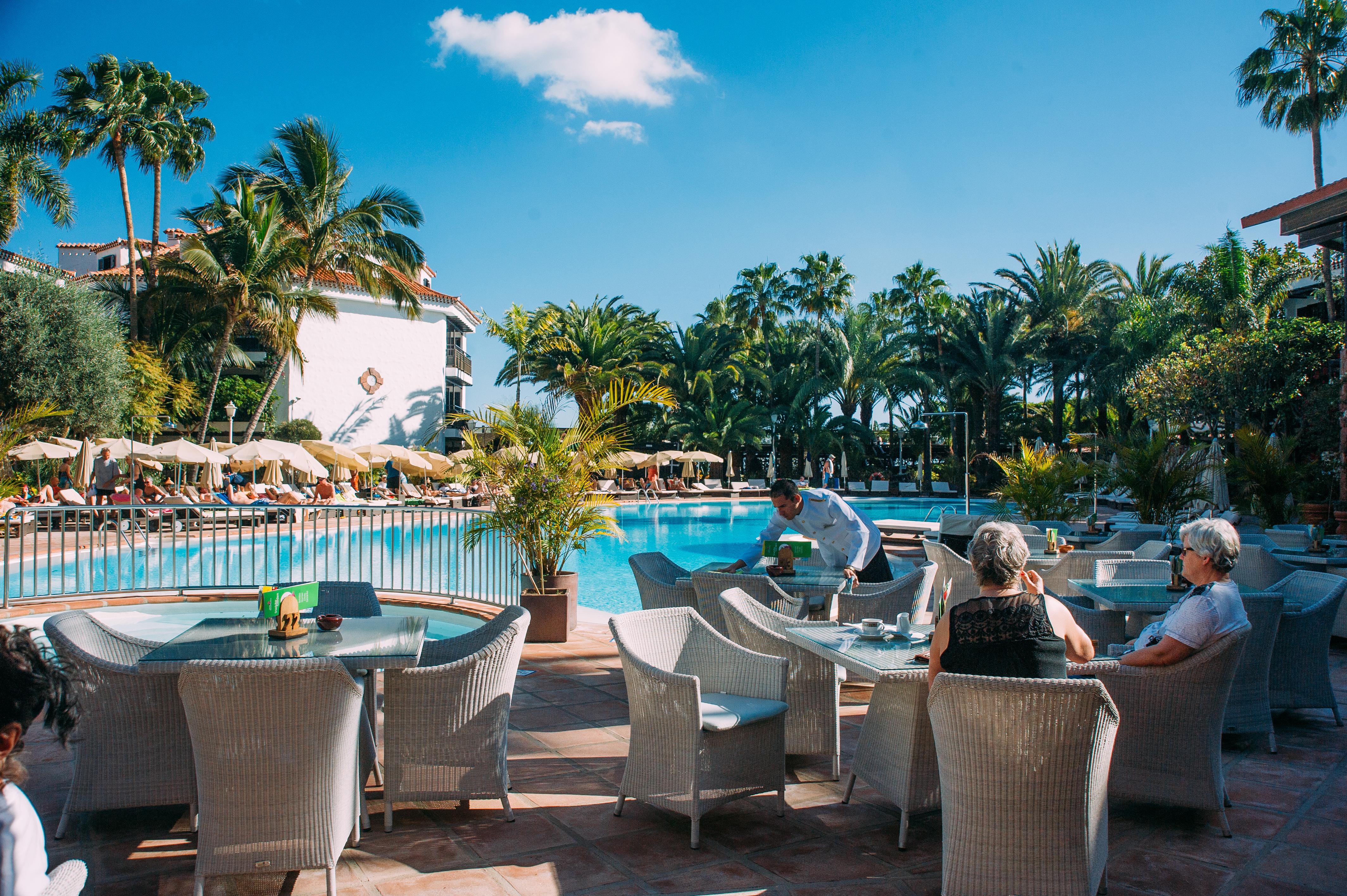Hotel Parque Tropical 普拉亚戴尔雷安格莱斯 外观 照片